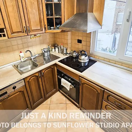 Appartement Sunflower Tirana