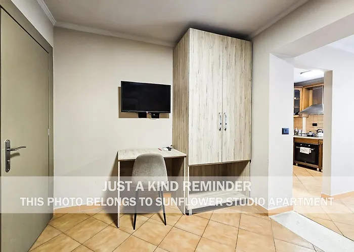 Sunflower Apartament *